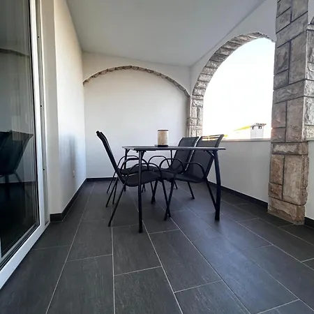 Apartments Kafadar Trogir Rum bild
