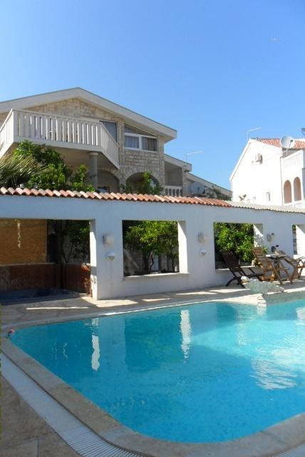 Kafadar Apartma *